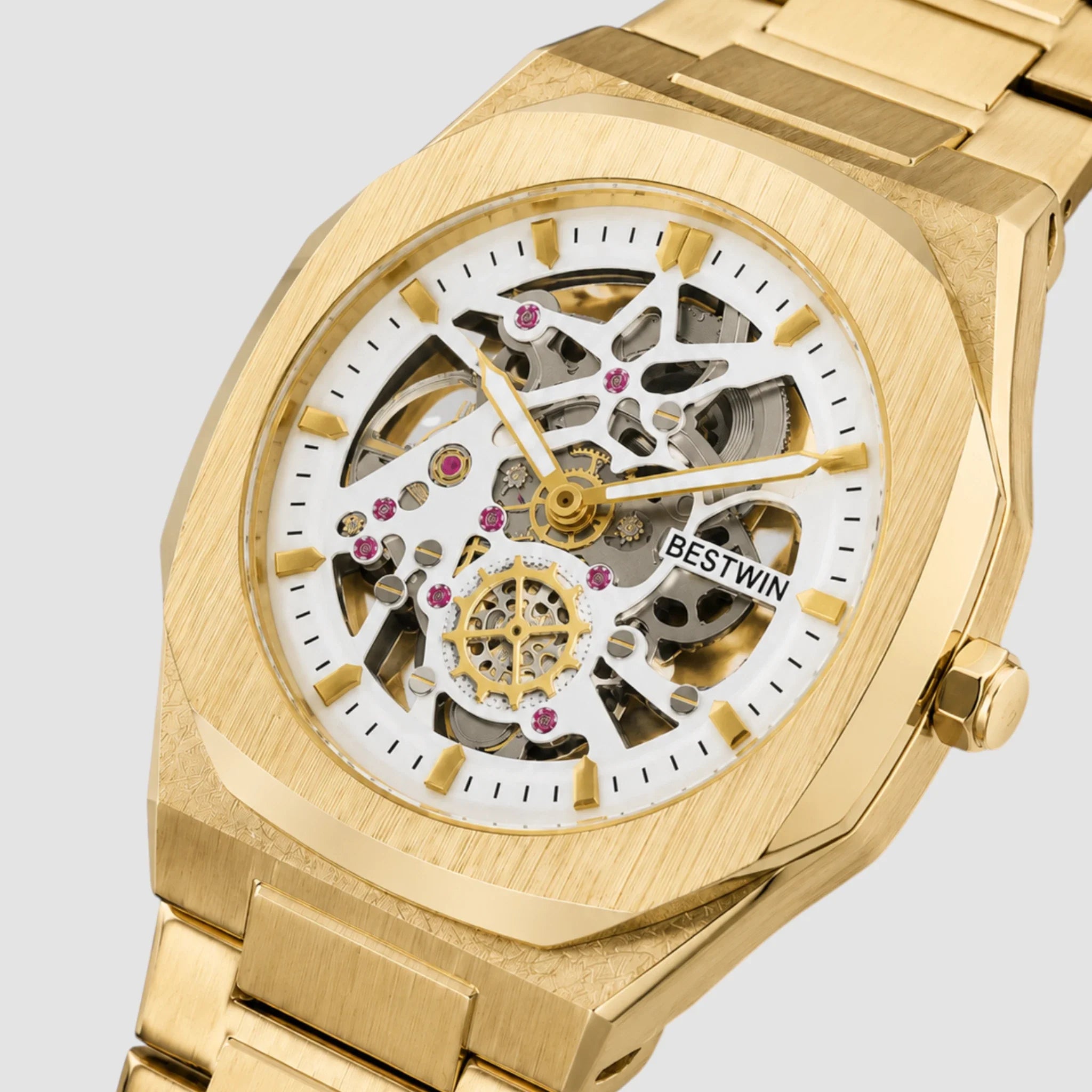 Tomi Curren© Regent Skeleton